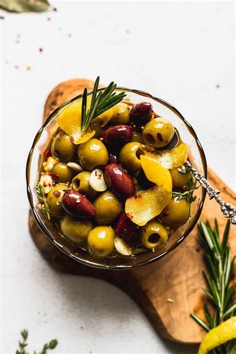 Easy Marinated Olives Recipe Marinated Olives Condiment Recipes