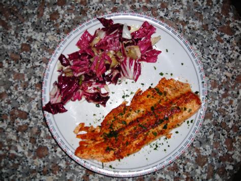 Check spelling or type a new query. Ricette e corse: Trota Salmonata con contorno di Radicchio ...