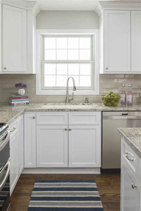 How To Work With Dated Granite In Your Kitchen Kitchen Backsplash