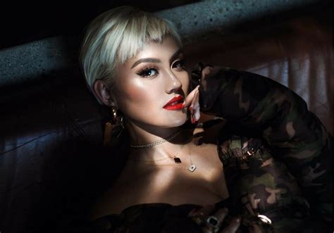 Artis Indonesia Ini Kerap Ganti Gaya Rambut Siapa Favoritmu My Xxx Hot Girl