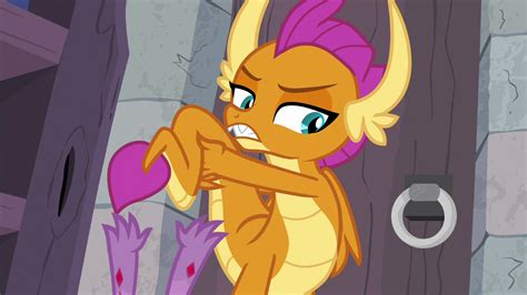 Image Smolder Pulls Her Tail Out Of Spikes Grip S8e11png My