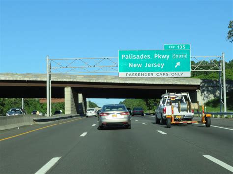 New York Interstate 87 Northbound Cross Country Roads