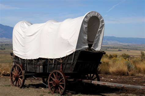 Conostoga Wagon At National Historic Oregon Trail Rv Lifestyle News