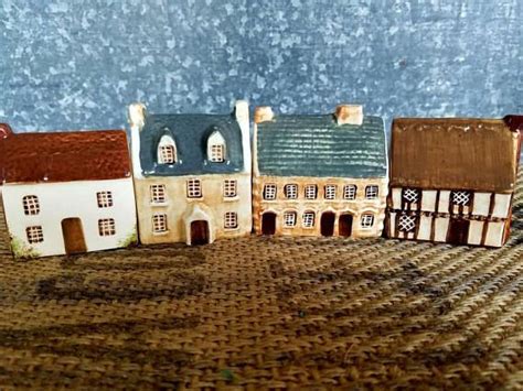 Suffolk Cottages Made In England Handcrafted Pottery Suffolk Cottage