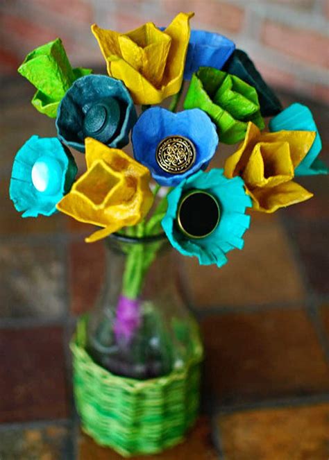 30 Recycling Egg Cartons Craft Ideas