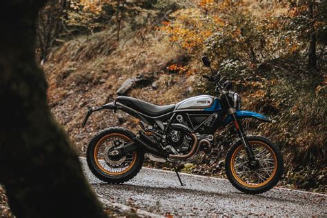 New Ducati Scrambler Desert Sled Iceberg White Sparking Blue