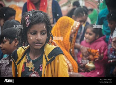Poor Girl Image In Crowd Stock Photo Alamy
