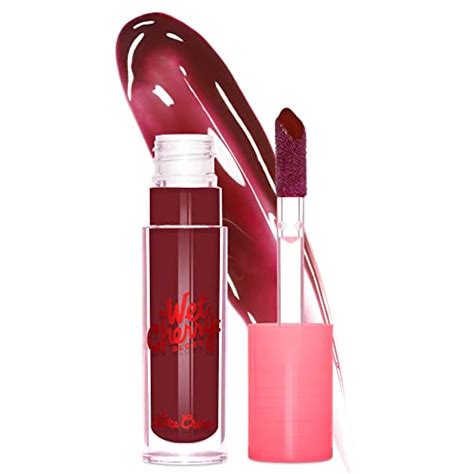 Best Black Cherry Lip Gloss According To Makeup Artists