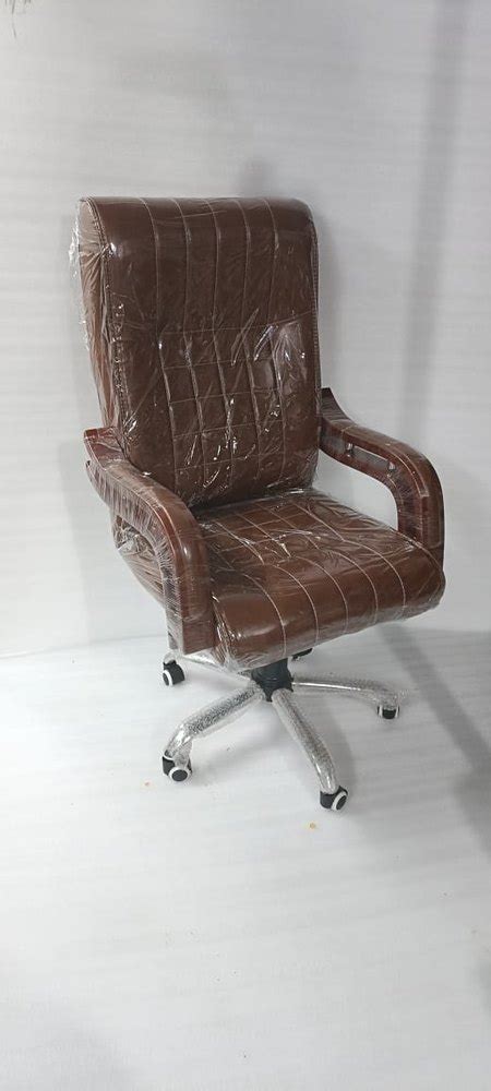Leather Elegant Office Chair Brown At Rs 7000 In Nashik Id 24117483891
