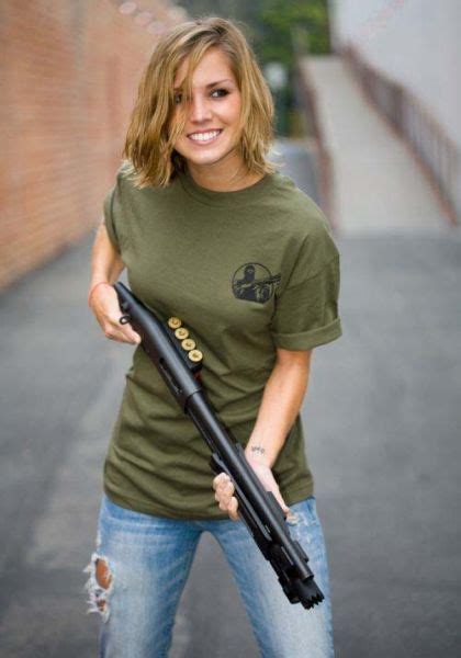 Girls With Guns Could It Be Any Hotter 29 Pics