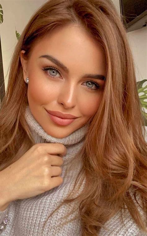 Anna From Kyiv Ukraine Y O Green Eyes Brown Hair Id Golden Bride