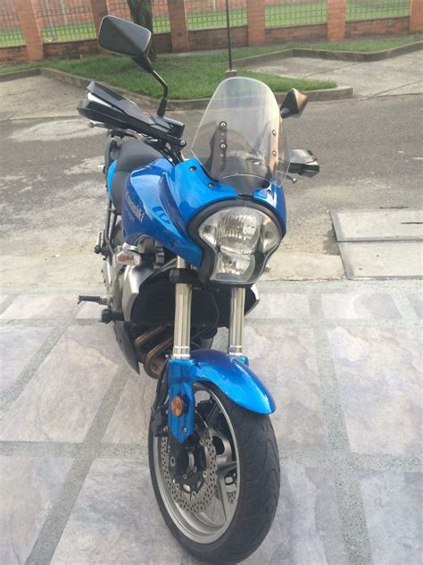 A kawasaki edition is fitted with a selection of genuine accessories, on top of that or on any kawasaki model you can add your own selection of genuine accessories. kawasaki kawasaki versys 650 2009 | Kawasaki versys 650 ...