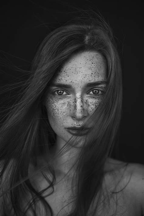 Monochrome Portrait Face Women Portrait Display Freckles Simple