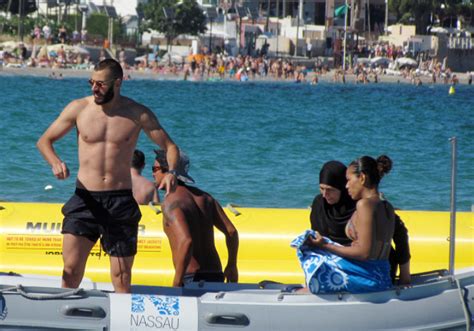 La modelo cora gauthier es la nueva pareja del delantero del real madrid karim benzema. Las vacaciones de Benzema y Cora Gauthier - Mi otra liga