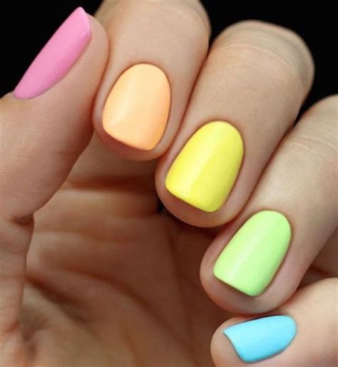40 Easy Spring Nail Designs For Short Nails