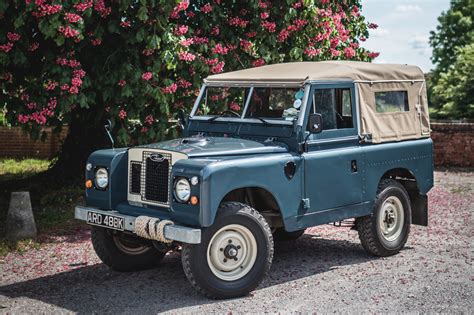 Your Classic Land Rover Series Iii Classic And Sports Car