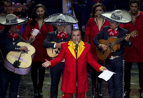 Juan Gabriel Superstar Mexican Singer Songwriter Dies