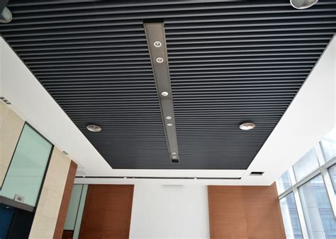 Artist Aluminum Alloy Commercial Ceiling Tiles Square Tube Screen