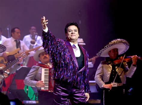 Desde La Eternidad Juan Gabriel Vuelve Por El Grammy Latino Que Nunca