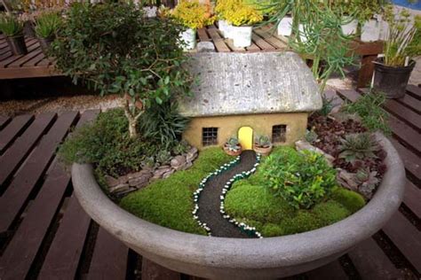 How To Make A Miniature Garden The Good Earth Garden Center
