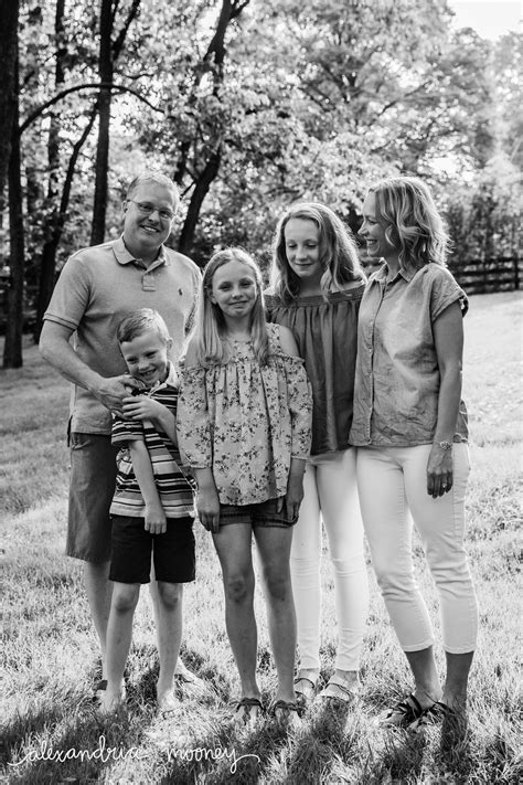 The Dunham Family: 5.29.2018 — Alexandria Mooney Photography