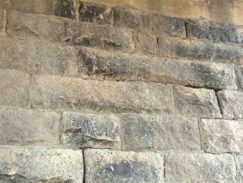 Reclaimed Large Stone Blocks Experienced Brick And Stone