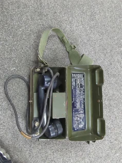 Collectables Military Ww2 1940s British Army Field Phone Telephone Set