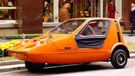 4k00:12innovation online trading stock market resection business meeting brainstorm ideas financial project business man entreprener analyzing data success strategy 3dグラフとチャートのアニメーションred 8 k. ぜいたくアニメ 未来 の 車 - 無料アニメ画像