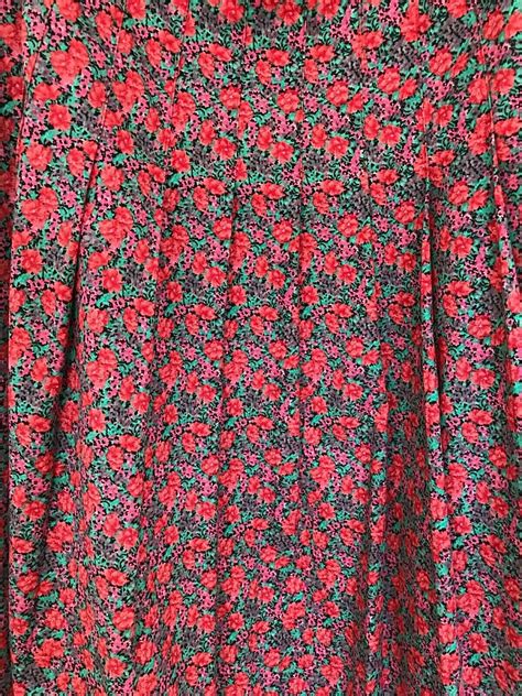Vintage Laura Ashley Pleated Maxi Skirt Floral Cotton Gem