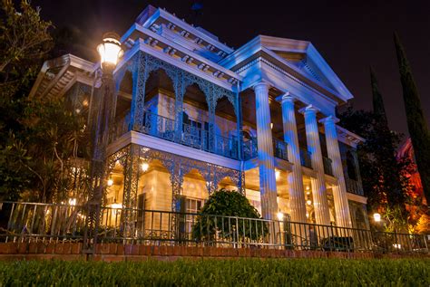 Haunted Mansion Disneyland Wallpaper Carrotapp