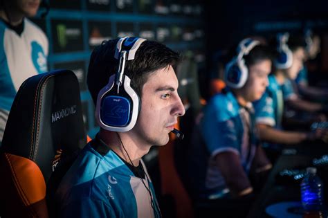 Shroud Will Be Streaming Full Time While Serving As A Substitute For