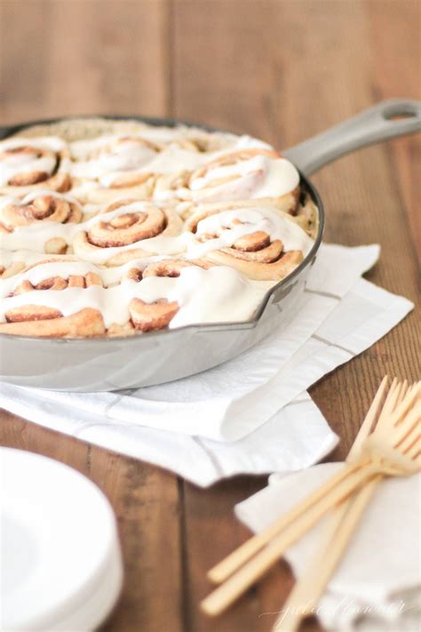 Cream Cheese Icing For Cinnamon Rolls