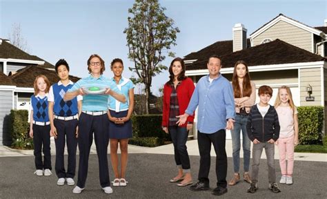 The Neighbors Canceled Renewed Tv Shows Ratings Tv Series Finale