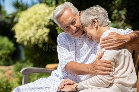 Consoling Hospitalised Stock Photos Free Royalty Free Stock Photos From Dreamstime