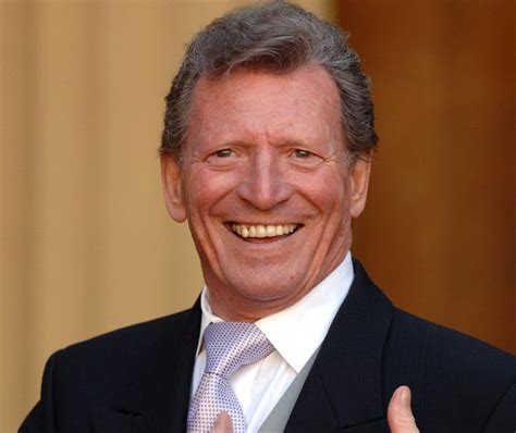 Рет қаралды 7 м.14 жыл бұрын. Corrie's Julie Goodyear, Johnny Briggs join tributes to ...