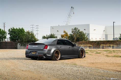 Pimped Out Gray Chrysler 300 With Blacked Out Mesh Grille On — Carid