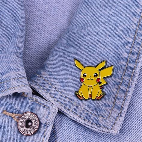 Pokemon Sitting Pikachu Badge Pins Ghibli Store