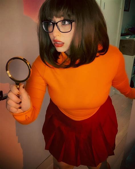 “jinkies” My Velma Dinkley Cosplay From Scooby Doo Cosplaying Cryptid Rcosplayers