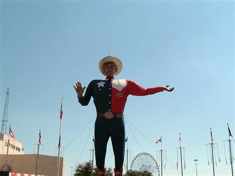 Howdy Folks Big Tex Greets People Who Come To The State F Flickr