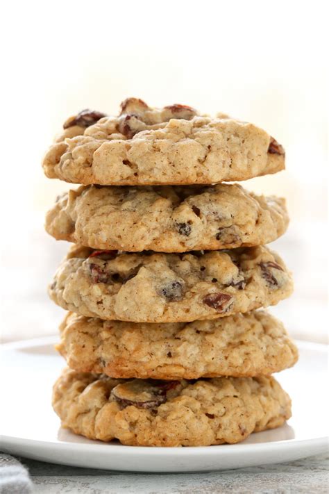 Whatever the shape, theses spicy, crunchy biscuits taste terrific. These Soft and Chewy Oatmeal Raisin Cookies are super soft ...