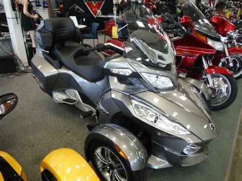 ✔⭐ ebay's #1 source for used powersports parts ⭐✔. Buy 2011 Can-Am Spyder RT-S SE5 Can Am Road Bike on 2040-motos