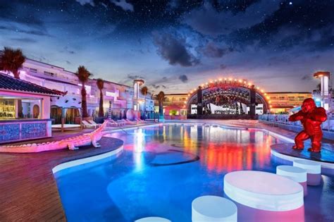 Ushuaïa Ibiza Beach Hotel Resiby