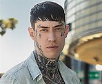 Trace Cyrus Biography - Facts, Childhood, Family Life & Achievements of ...