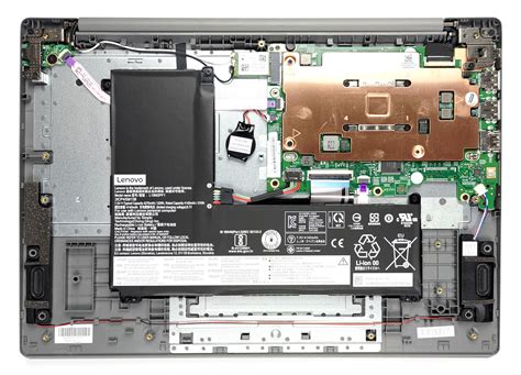 Lenovo Ideapad 1 14 A6 9220e · Amd Radeon R4 споделена памет · 140