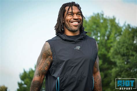 Julius Peppers Adds Another Award To The Mantel | The Riot Report