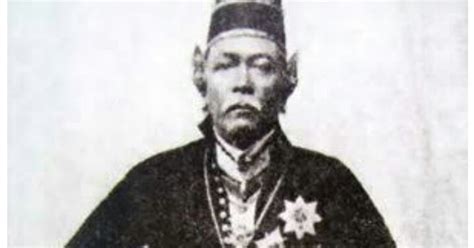 Anakanda temenggong abdul rahman iaitu temenggong daeng ibrahim dilantik temenggong johor selepas kemangkatan ayahanda nya pada 1825. Riwayat Asal Usul Sultan Hamengkubuwono I, Pendiri ...