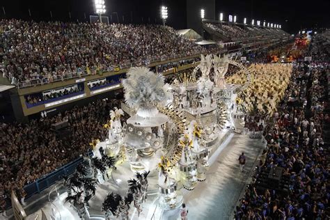 Lights Sequins Samba Rio Carnival At The Sambadrome In Pictures