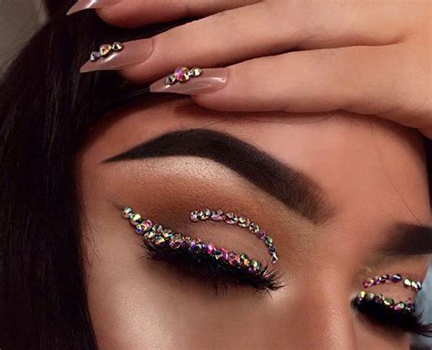 how to achieve the perfect crystal makeup look by expert herzindagi