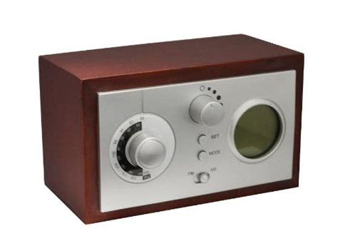 This vintage ge clock am/fm radio is a great way to remember the 70's. Classic Retro Look Alarm Clock Radio NDC Inc. http://www ...