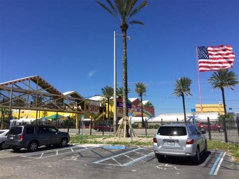 Maybe you would like to learn more about one of these? Fort Lauderdale Swap Shop is a gigantic outdoor market ...